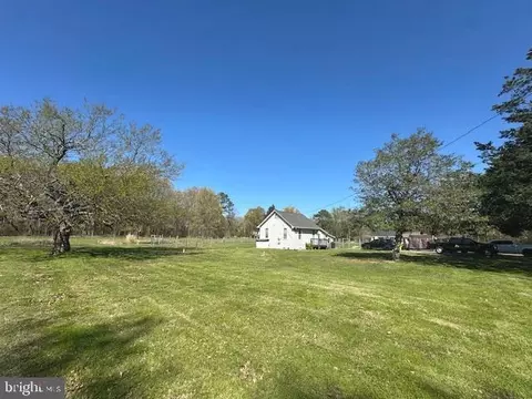 Other - 4854 Avery Rd, Shady Side, MD 20764 photo 2 of 14
