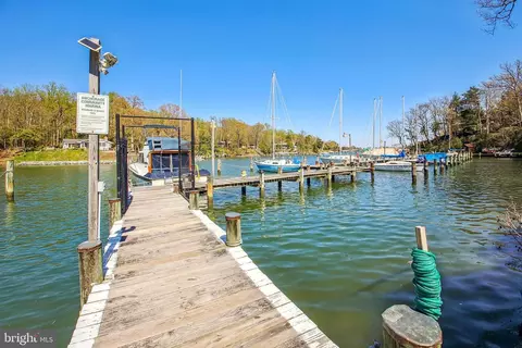 Exterior - 3143 Anchorage Dr, Annapolis, MD 21403 photo 8 of 12