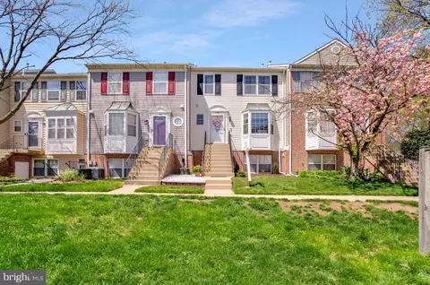 2442 Wentworth Dr, Crofton, MD 21114