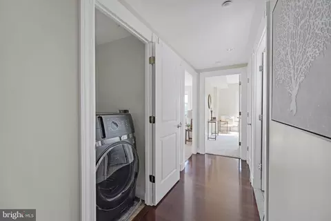 Entry Way - 5 Park Pl #428, Annapolis, MD 21401 photo 4 of 5