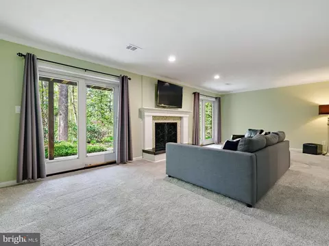Living - 110 Lancaster Ct, Annapolis, MD 21401 photo 5 of 5