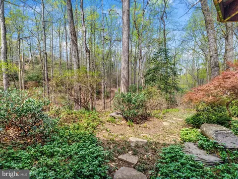 Exterior - 110 Lancaster Ct, Annapolis, MD 21401 photo 19 of 21
