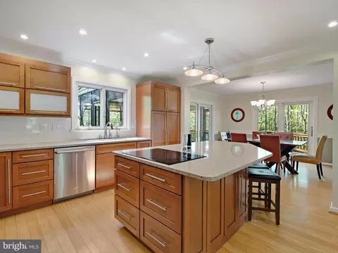 Kitchen - 110 Lancaster Ct, Annapolis, MD 21401 photo 4 of 6