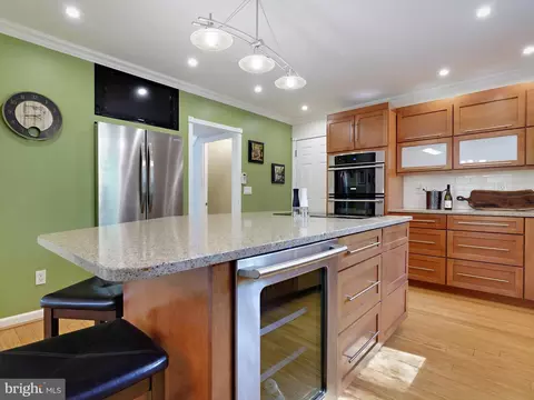 Kitchen - 110 Lancaster Ct, Annapolis, MD 21401 photo 2 of 6