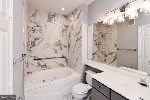 Bath - 3517 Piney Woods Pl #E204, Laurel, MD 20724 photo 5 of 8