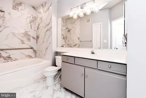 Bath - 3517 Piney Woods Pl #E204, Laurel, MD 20724 photo 4 of 8
