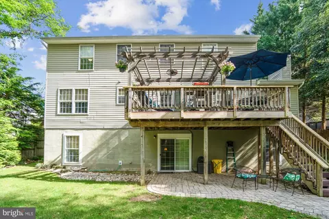 Exterior - 1043 Skyview Dr, Annapolis, MD 21409 photo 10 of 11