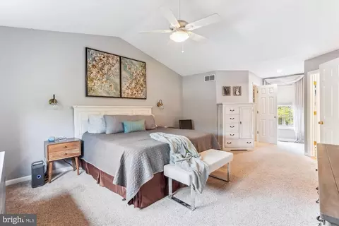 Bedroom - 1043 Skyview Dr, Annapolis, MD 21409 photo 1 of 13
