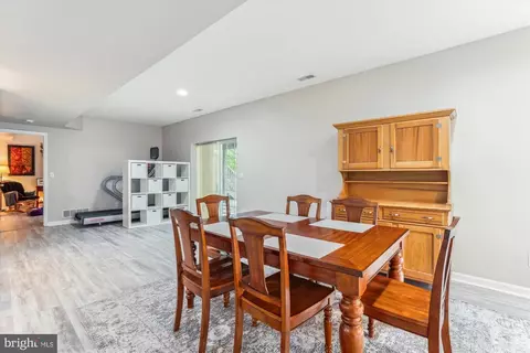Dining - 1043 Skyview Dr, Annapolis, MD 21409 photo 4 of 5