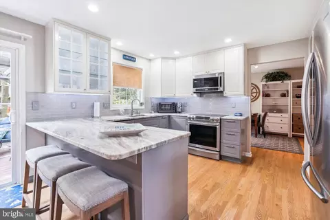 Kitchen - 1043 Skyview Dr, Annapolis, MD 21409 photo 1 of 5