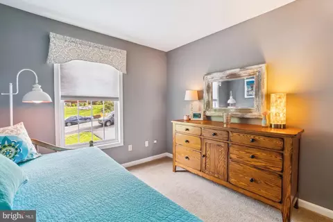 Bedroom - 1043 Skyview Dr, Annapolis, MD 21409 photo 11 of 13