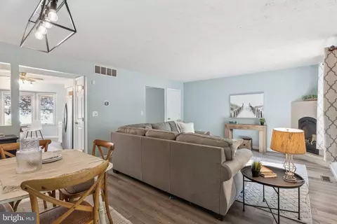 Other - 917 12th St, Pasadena, MD 21122 photo 3 of 17