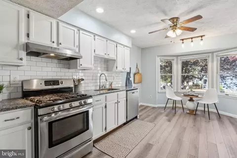 Kitchen - 917 12th St, Pasadena, MD 21122 photo 3 of 3
