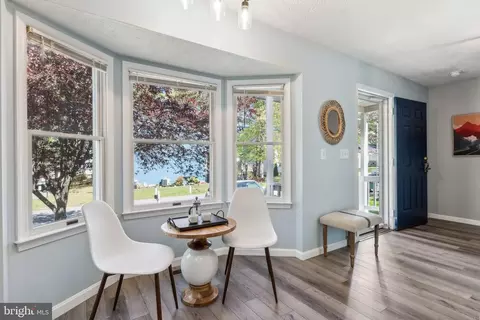Entry Way - 917 12th St, Pasadena, MD 21122 photo 1 of 1