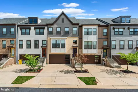7607 Chert Ct, Glen Burnie, MD 21060