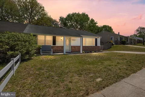 7747 Notley Rd, Pasadena, MD 21122