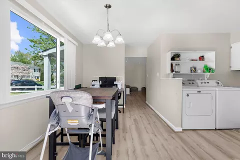 Dining - 7747 Notley Rd, Pasadena, MD 21122 photo 2 of 3