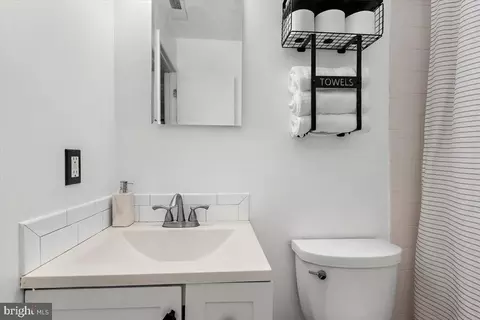 Bath - 7747 Notley Rd, Pasadena, MD 21122 photo 1 of 2