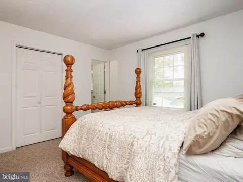 8065 Midvale Ave, Pasadena, MD 21122 photo 21