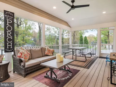 8065 Midvale Ave, Pasadena, MD 21122 photo 16