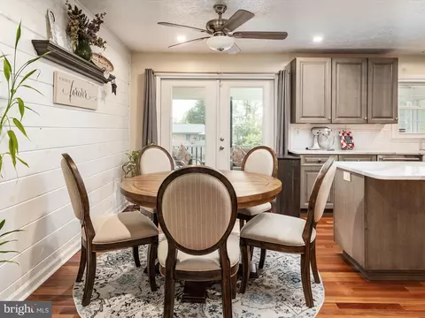 8065 Midvale Ave, Pasadena, MD 21122 photo 15