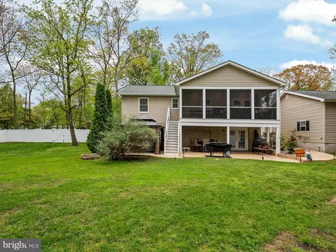 8065 Midvale Ave, Pasadena, MD 21122 photo 41