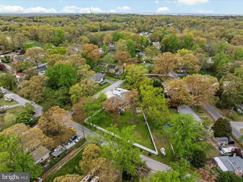 8065 Midvale Ave, Pasadena, MD 21122 photo 33