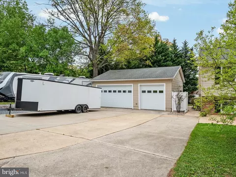 8065 Midvale Ave, Pasadena, MD 21122 photo 48