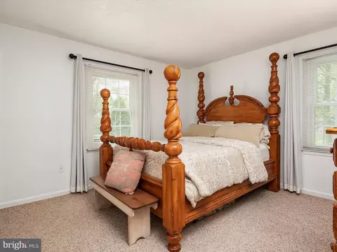 8065 Midvale Ave, Pasadena, MD 21122 photo 20