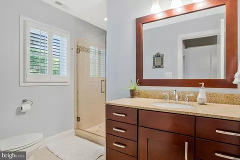 Bath - 1995 Fairfax Rd, Annapolis, MD 21401 photo 4 of 7