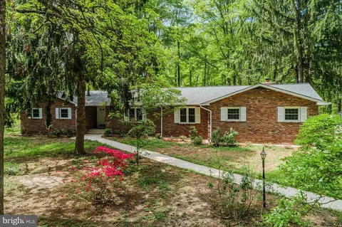 5858 Brooks Woods Rd, Lothian, MD 20711