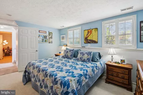 Bedroom - 438 Haven Holme Ct, Arnold, MD 21012 photo 6 of 9