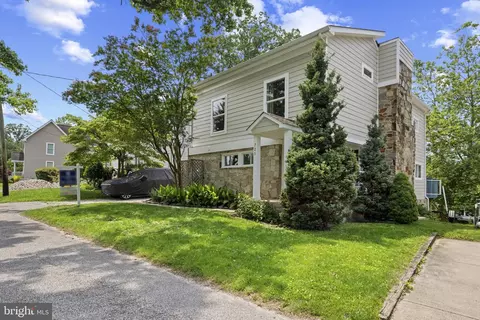 721 Magothy Rd, Arnold, MD 21012