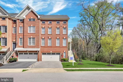 1321 Grand Canopy Dr, Severn, MD 21144