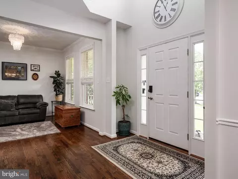 321 Early Pride Ct, Pasadena, MD 21122 photo 11