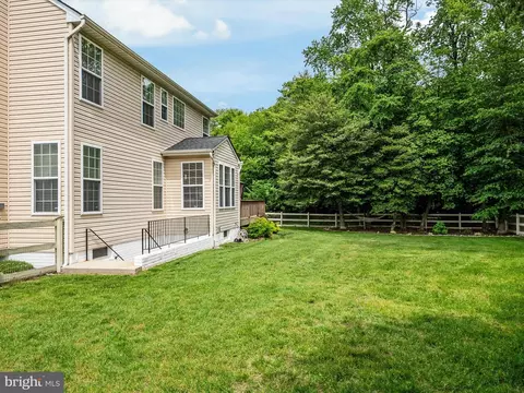 321 Early Pride Ct, Pasadena, MD 21122 photo 52
