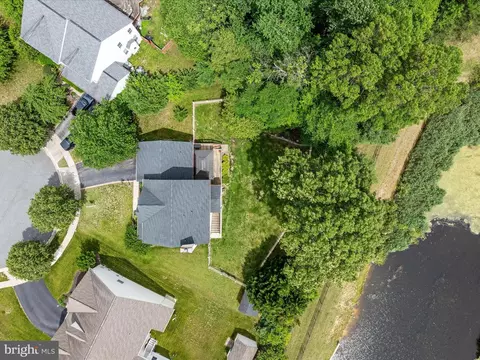 321 Early Pride Ct, Pasadena, MD 21122 photo 9