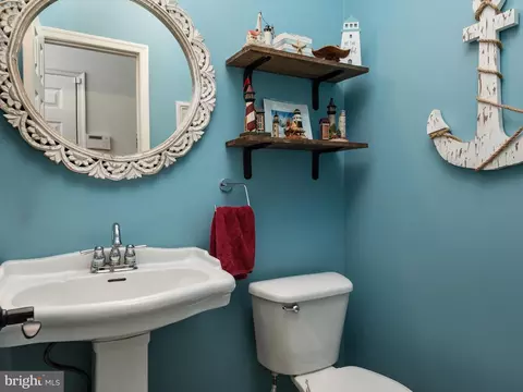 321 Early Pride Ct, Pasadena, MD 21122 photo 23