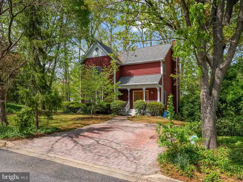651 Genessee St, Annapolis, MD 21401