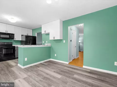1212 Holmespun Dr, Pasadena, MD 21122 photo 10
