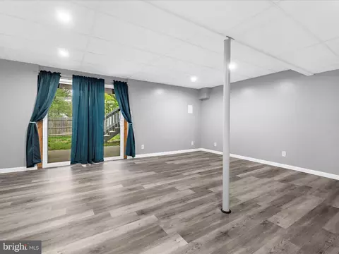 1212 Holmespun Dr, Pasadena, MD 21122 photo 26