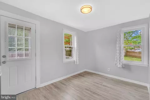 1007 Madison Ct, Annapolis, MD 21403 photo 8