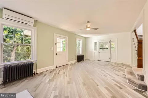 Living - 105 E Maple Rd, Linthicum Heights, MD 21090 photo 2 of 4