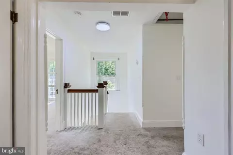 Entry Way - 105 E Maple Rd, Linthicum Heights, MD 21090 photo 2 of 2