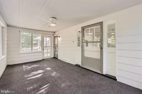 Exterior - 105 E Maple Rd, Linthicum Heights, MD 21090 photo 5 of 8