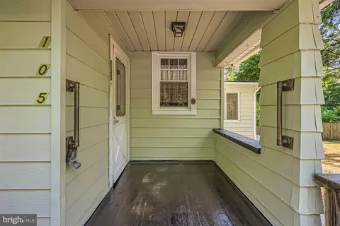 Exterior - 105 E Maple Rd, Linthicum Heights, MD 21090 photo 3 of 8