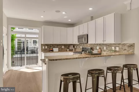 Kitchen - 227 West St, Annapolis, MD 21401 photo 1 of 4