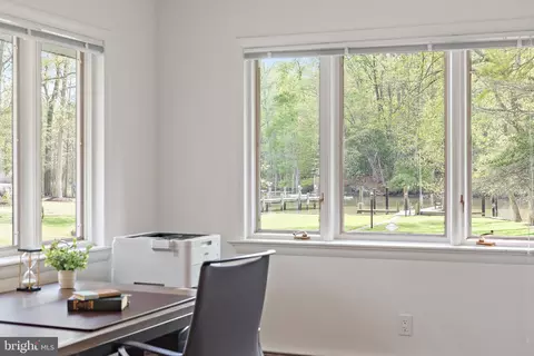 Other - 3916 W Shore Dr, Edgewater, MD 21037 photo 11 of 15