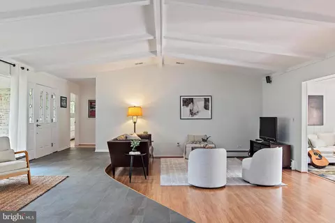 Other - 3916 W Shore Dr, Edgewater, MD 21037 photo 5 of 15
