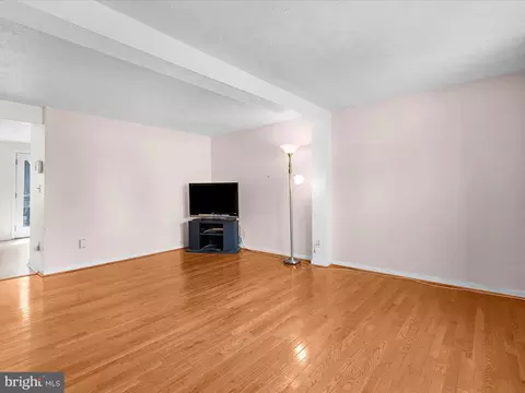 3621 Chadwick Ct, Pasadena, MD 21122 photo 8